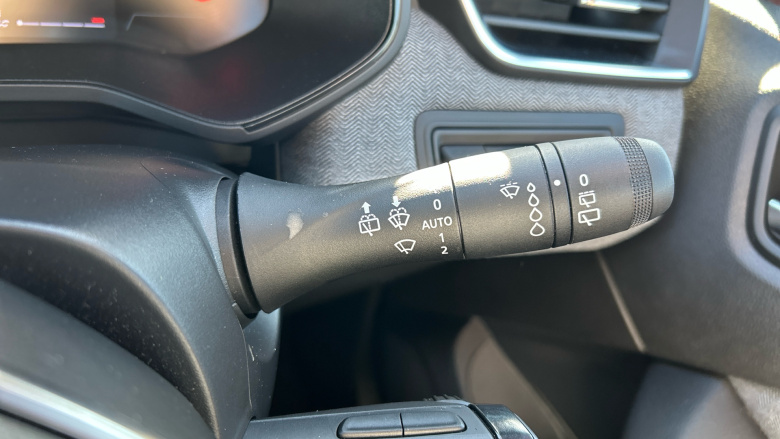 Renault Clio 1.0 TCe 90 Techno 5dr Petrol Hatchback